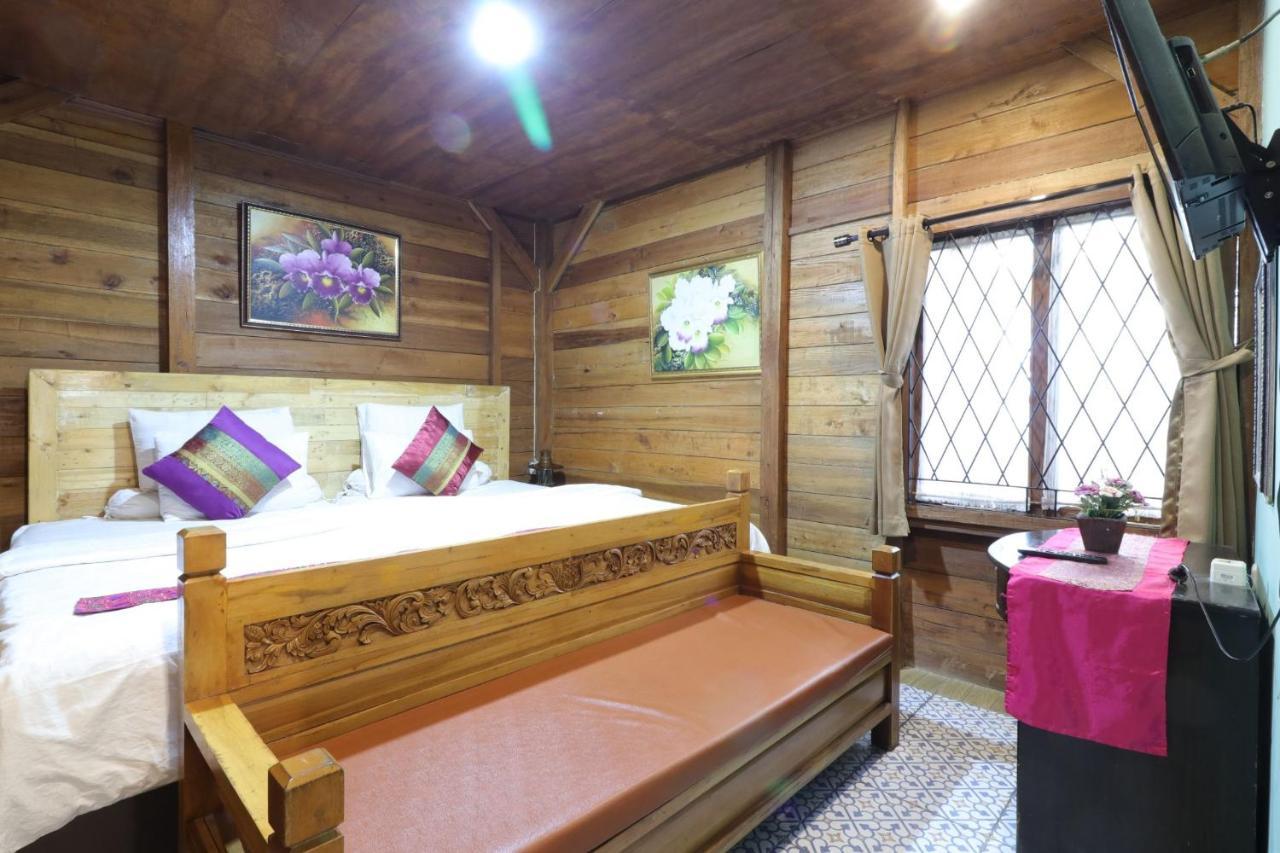 Lembur Incu Syariah Villa & Resto Lembang Exteriér fotografie